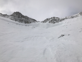 Explosive triggered deep slab avalanche at Big Sky